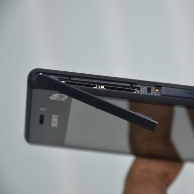 درپوش USB سونی Xperia M2